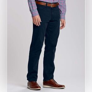 NWOT Cutter & Buck Men's Voyager 5 Pocket Size 31 x 30 Navy